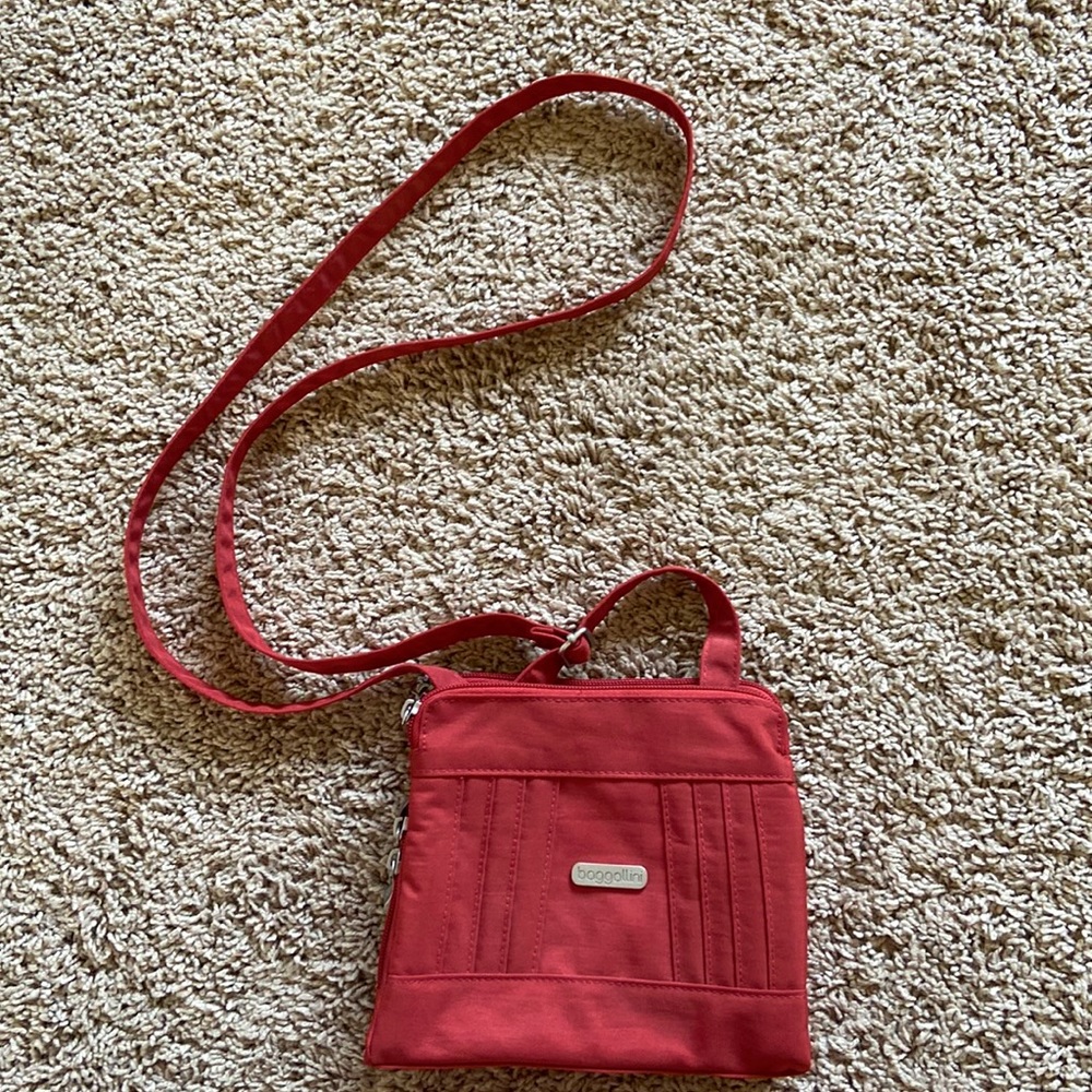 Baggallini Crossbody purse